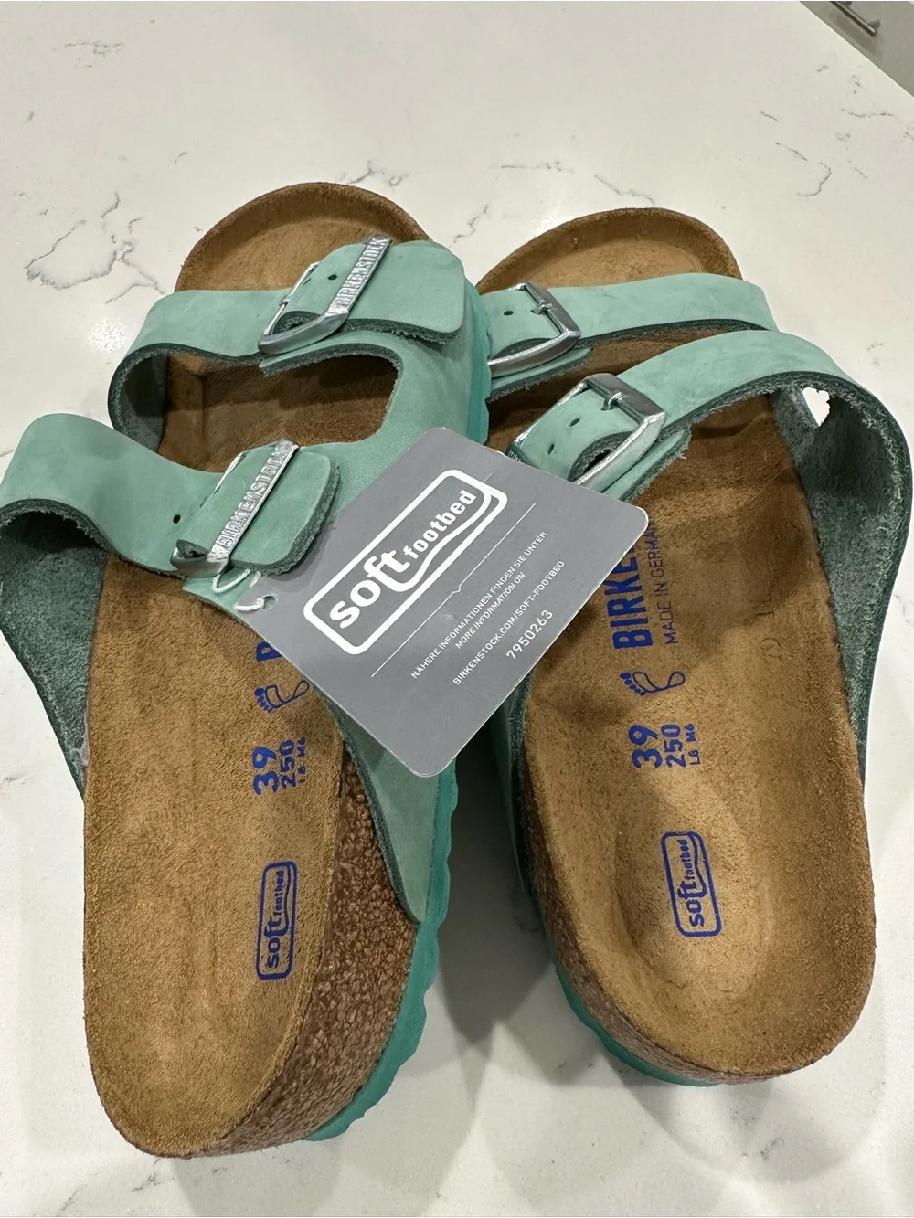 Birkenstock Women's Arizona sandal sage green nubuck leather 39 wide NWT - Picture 9 of 9